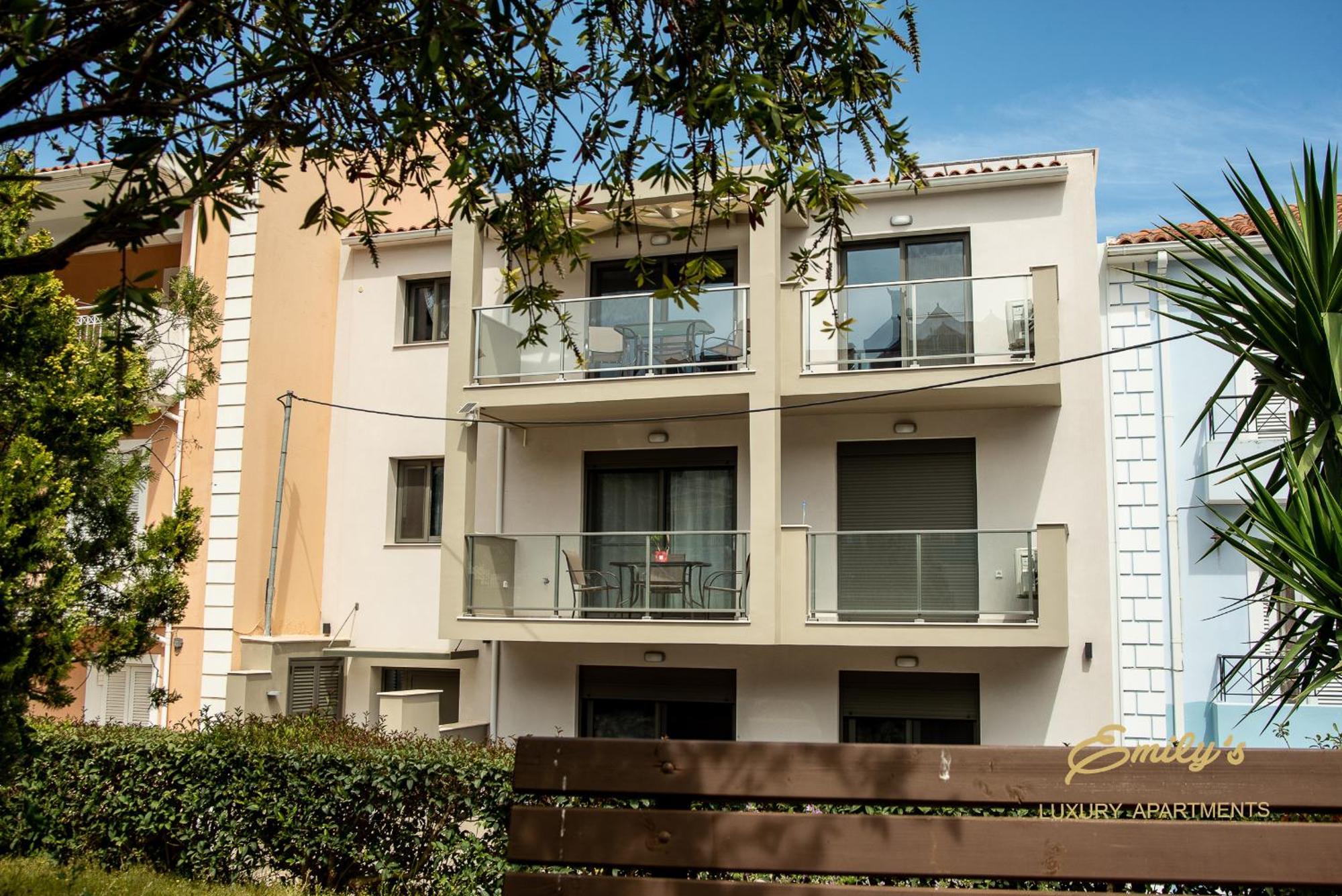 Holiday home Emily's Luxury Apartments/ Garden *