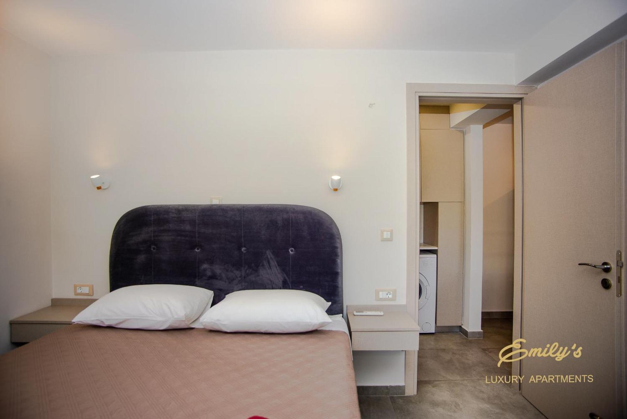 Casa vacanze Emily's Luxury Apartments/ Garden *